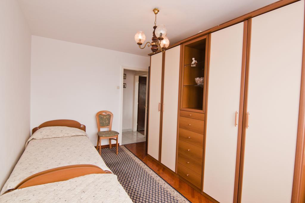 Apartment Tennis Split Kamer foto